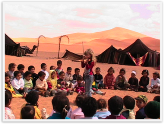 Mozart plays violin in the Sahara Desert, Morocco Mozart plays violin in the Sahara Desert, Morocco
