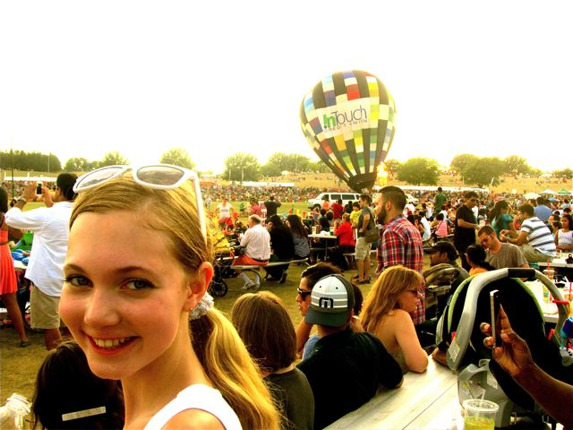 singer Mozart at Hot Air Balloon Festival! singer Mozart at Hot Air Balloon Festival!