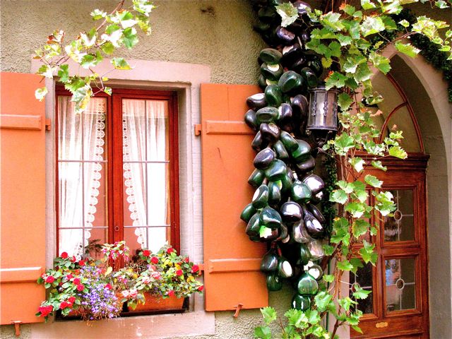 family travel Germany on Romantic road in Rothernberg ob der Tauber by Christmas markets family travel Germany on Romantic road in Rothernberg ob der Tauber by Christmas markets