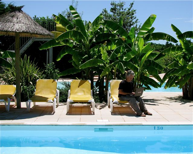 Location Independent, Lifestyle Design, Digital Nomad #FF