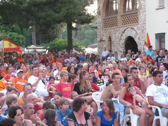 world cup celebrating crowd in Barcelona at the beach world cup celebrating crowd in Barcelona at the beach