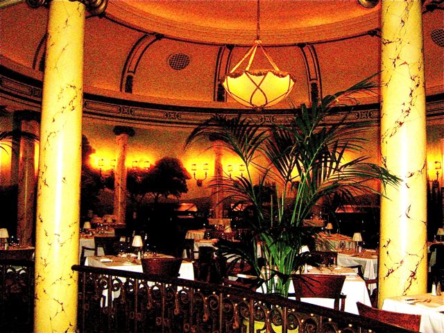San Franciso Fairmont Lobby and Laurel Court Restaurant and Bar San Franciso Fairmont Lobby and Laurel Court Restaurant and Bar
