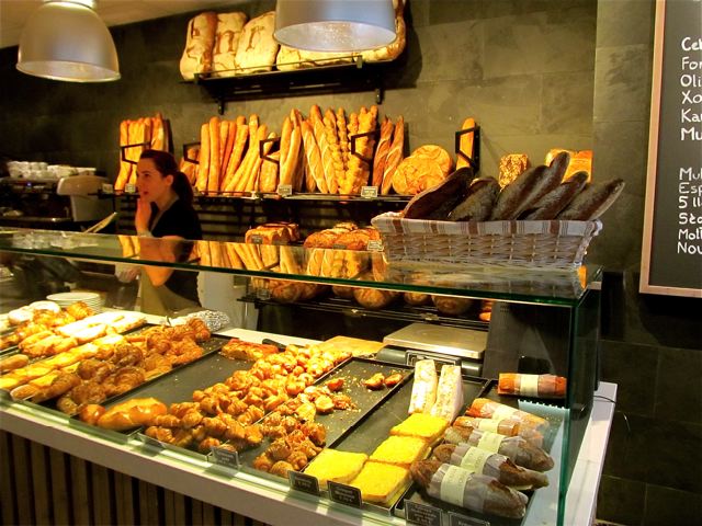 European Foodie Delights: Freshly Baked