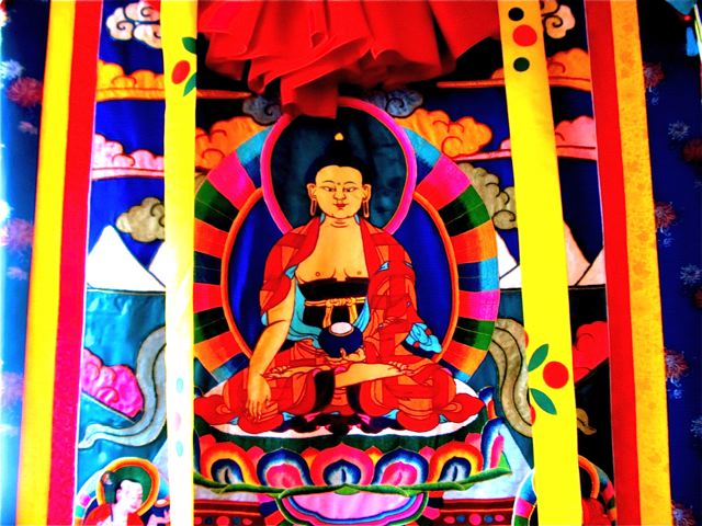 Visiting beautiful Bhutan and it's colorful culture Visiting beautiful Bhutan and it's colorful culture