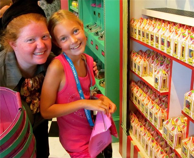 Hogmead helper at Honey Dukes at HP Wizarding World