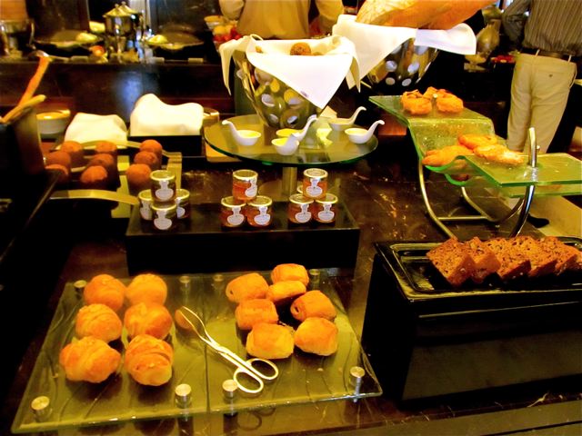 Fairmont Peace Hotel breakfast buffet Fairmont Peace Hotel breakfast buffet