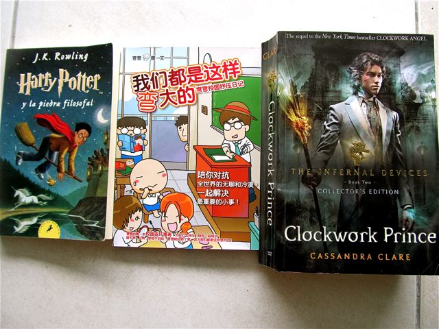 reading books in 3 languages- multilingual literacy advantages reading books in 3 languages- multilingual literacy advantages