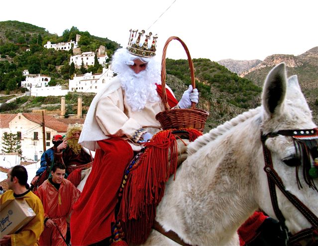 Learning Spanish in Spain means participating in festivals like 3 Kings Learning Spanish in Spain means participating in festivals like 3 Kings