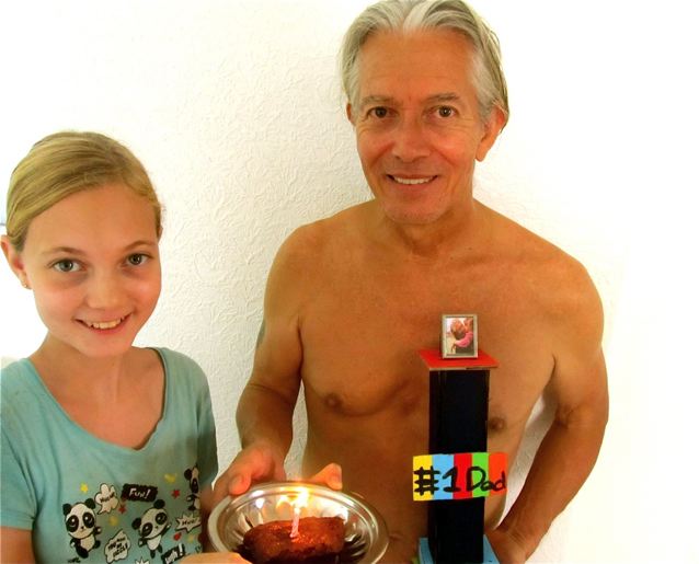 #1 dad trophy made by a kid shows the love of this father daughter bond #1 dad trophy made by a kid shows the love of this father daughter bond