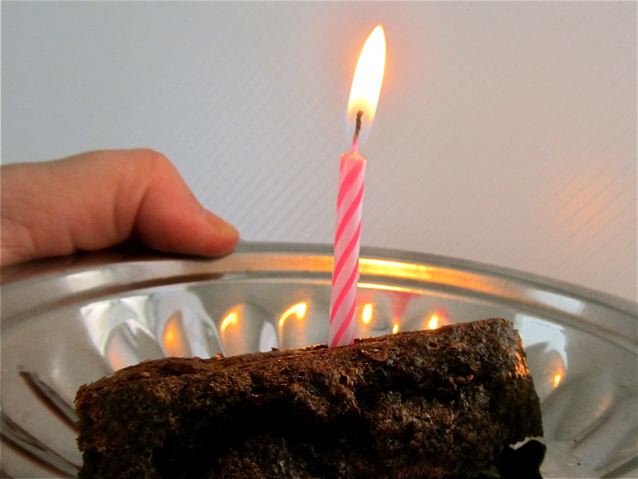 healhy yummy grain free, sugar free birthday cake healhy yummy grain free, sugar free birthday cake