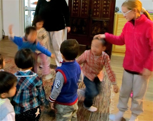 Fun language classes for kids in Spanish, English and Mandarin Fun language classes for kids in Spanish, English and Mandarin