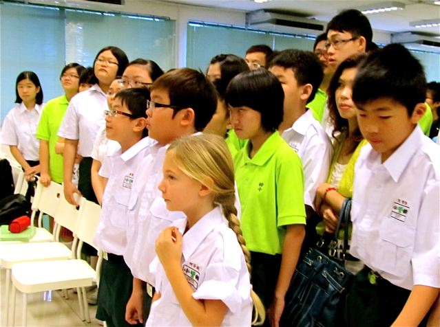 Mozart as only Caucasian in a Chinese school 