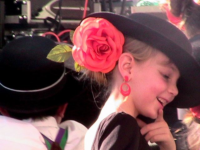 little blond American girl learning flamenco in Spain - Latina roots