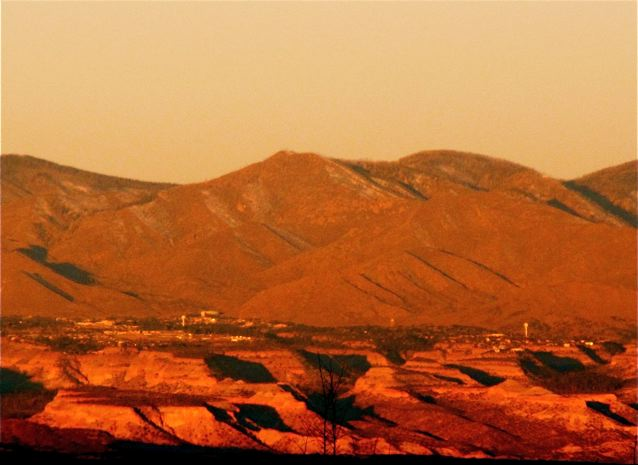 Romantic Getaway - Santa Fe sunrise