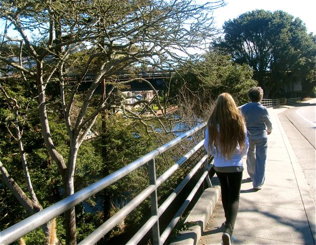 Mozart and her 86 year old Grandma walking to the beach
