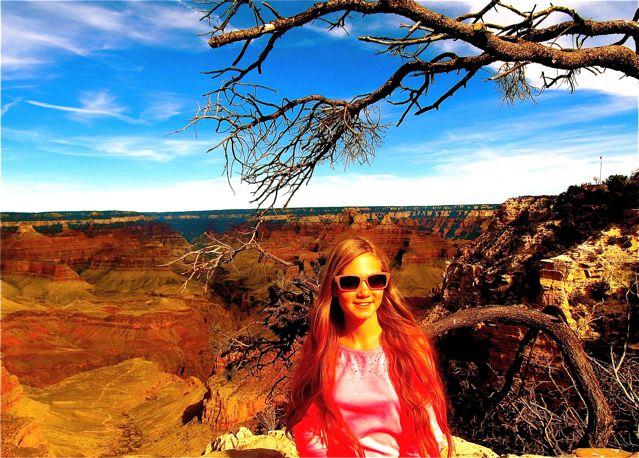 Beautiful teen Mozart on trip to Grand Canyon Beautiful teen Mozart on trip to Grand Canyon