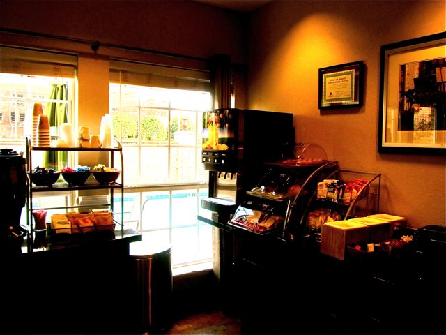 best extended stay hotel Dallas Hawthorn Suites by Wyndham Addison Galleria