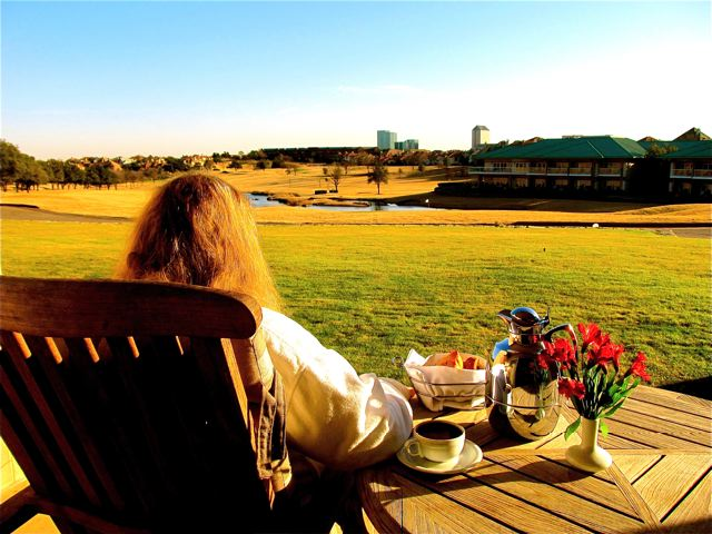 Coffee and breakfast on the 18th hole in Dallas Four Seasons resort  villa