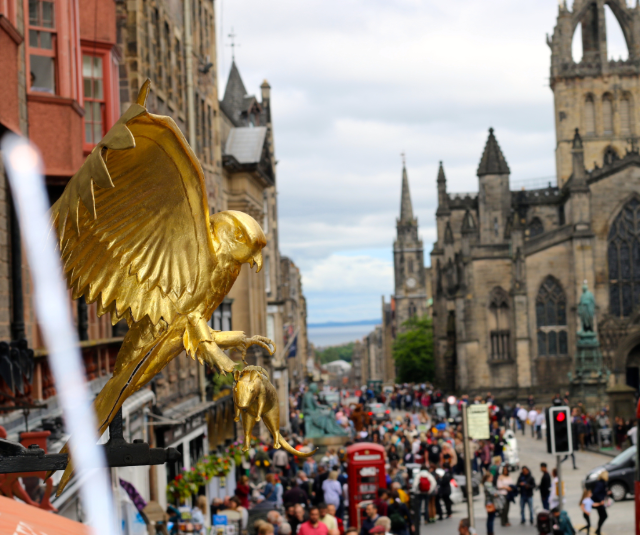 Visit Edinburgh at Fringe Festival or Not Visit Edinburgh at Fringe Festival or Not