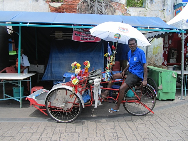 Fabulous Colorful Rickshaw Art Photo - Indian on a bike in Asia Fabulous Colorful Rickshaw Art Photo - Indian on a bike in Asia