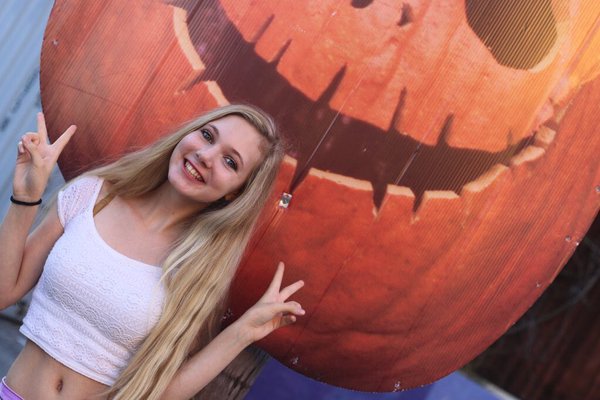 Happy Halloween! DIY Cute Cheap, Last Minute Costumes!