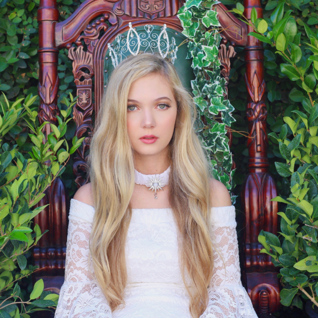 Heavenly Reyna Smashes The Patriarchy in Girl Power Song "Push You Harder" Heavenly Reyna Smashes The Patriarchy in Girl Power Song "Push You Harder"