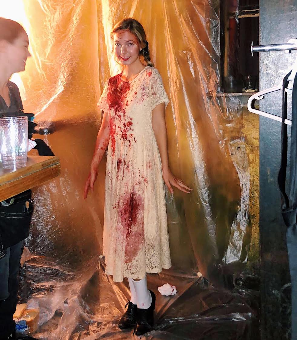 Heavenly Reyna award winning actress stars in new move "Glass Darkly" onset