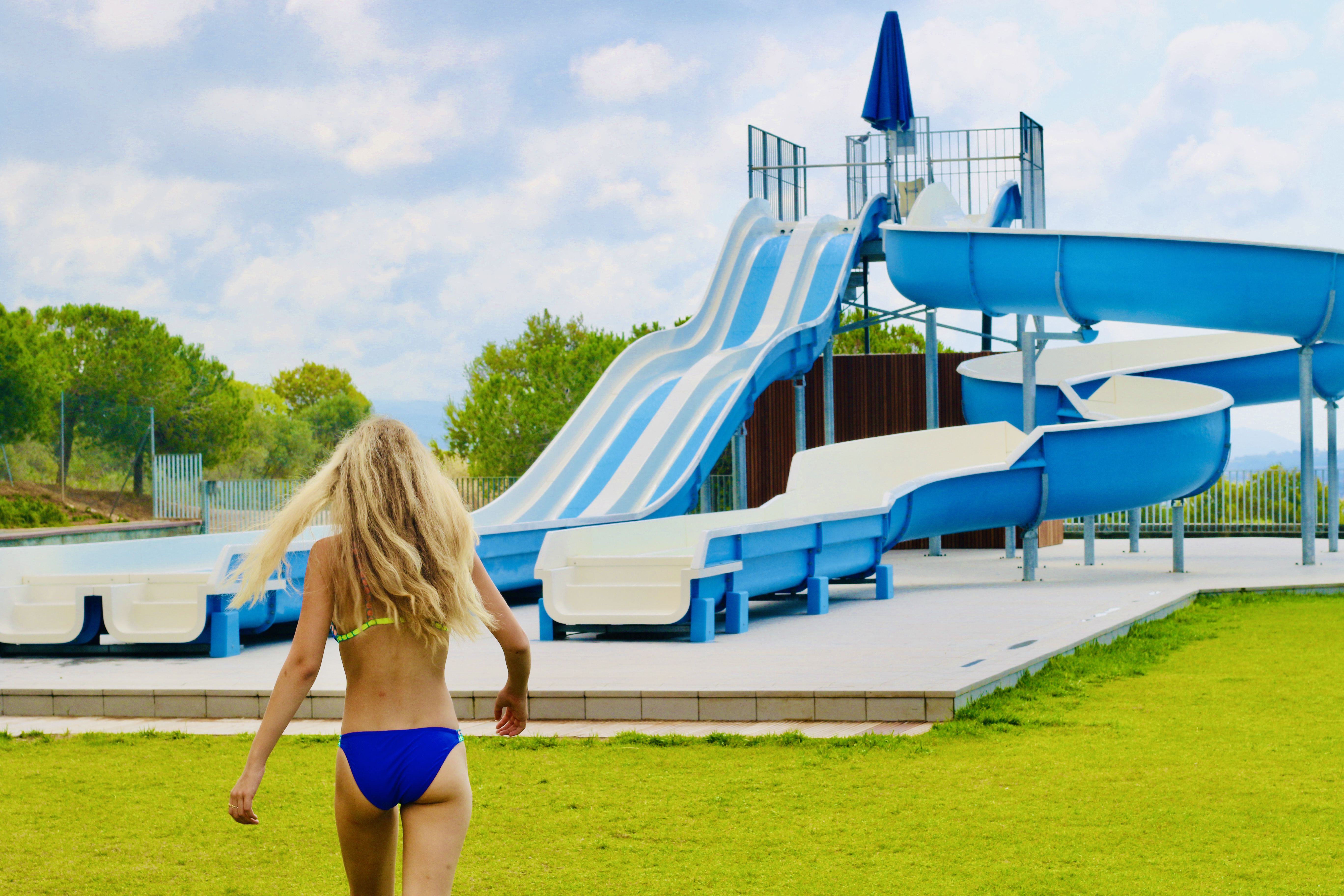 Cheap Furnished Rentals in Barcelona Beach Resort soultravelers3 waterslide Cheap Furnished Rentals in Barcelona Beach Resort soultravelers3 waterslide