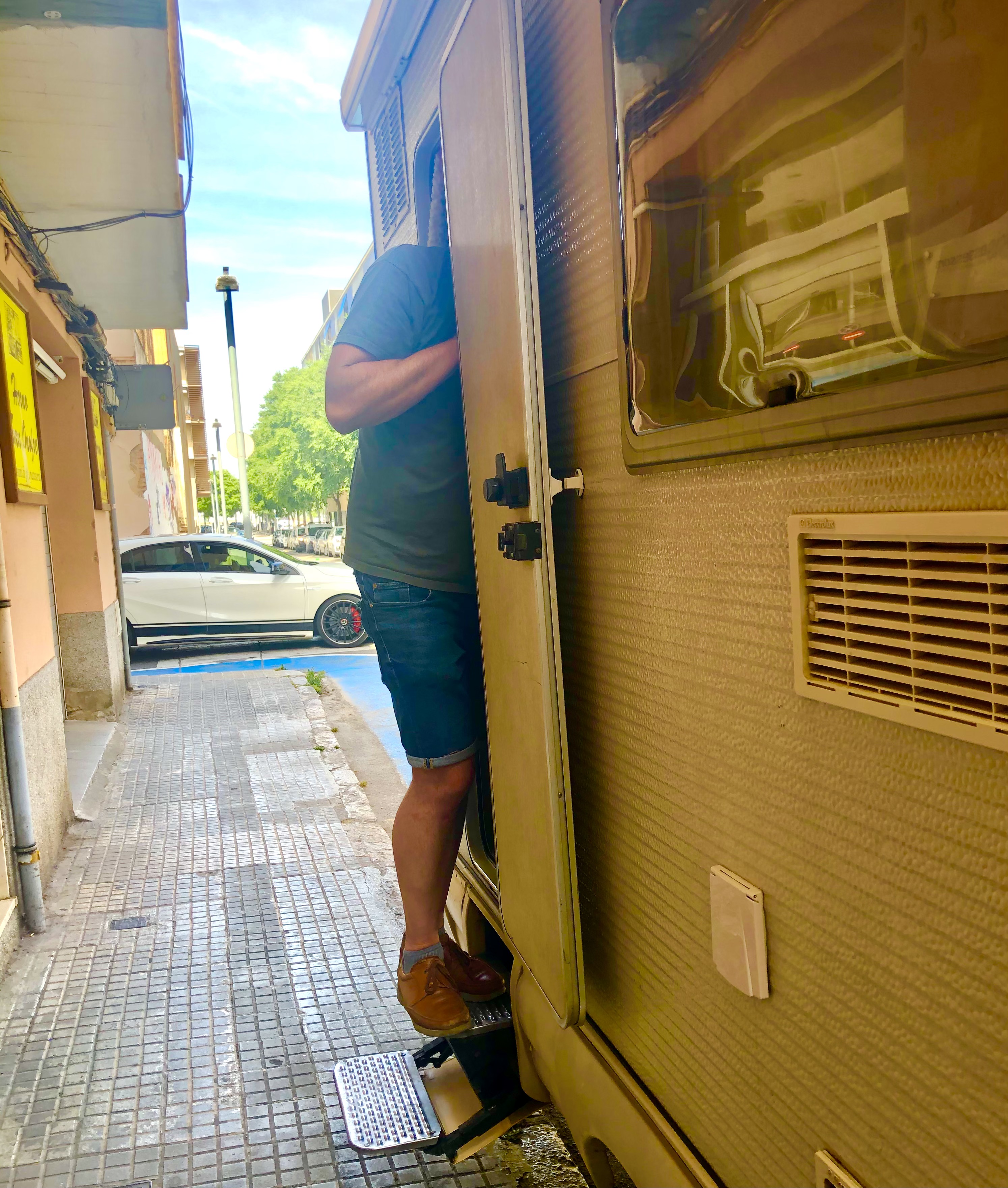 Tiny House on Wheels! Vintage RV Remodel soultravelers3 upholstery meeting spain