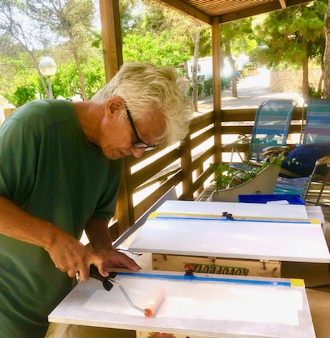 DIY Camper Van Renovation
on a Budget - Painting Interior! soultravelers3 doors to cabinets DIY Camper Van Renovation on a Budget - Painting Interior! soultravelers3 doors to cabinets
