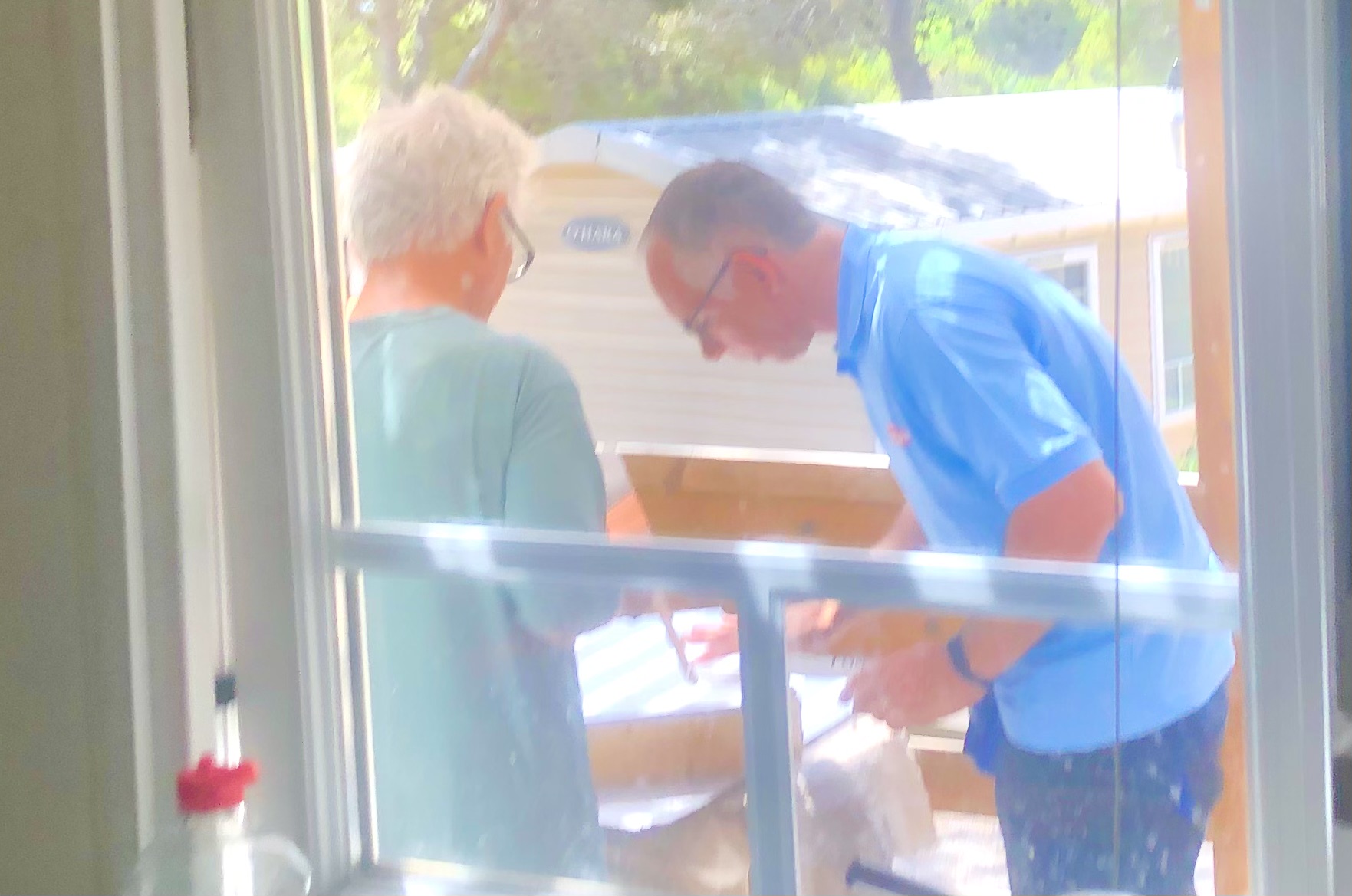 DIY Camper Van Renovation on a Budget - Painting Interior! help from experts DIY Camper Van Renovation on a Budget - Painting Interior! help from experts