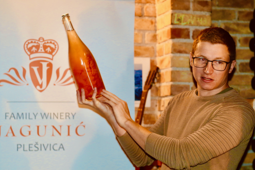 Fab Wine Tasting Vineyard Near Zagreb plesivica wine region family winery Jagunic Fab Wine Tasting Vineyard Near Zagreb plesivica wine region family winery Jagunic