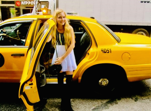 Actress singer influencer Heavenly Reyna at NYC fashion week youngerst reporter Actress singer influencer Heavenly Reyna at NYC fashion week youngerst reporter