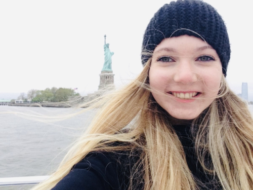 Cute actress Heavenly Reyna as a teen visiting Stature of Liberty NYC boat ride tour Cute actress Heavenly Reyna as a teen visiting Stature of Liberty NYC boat ride tour