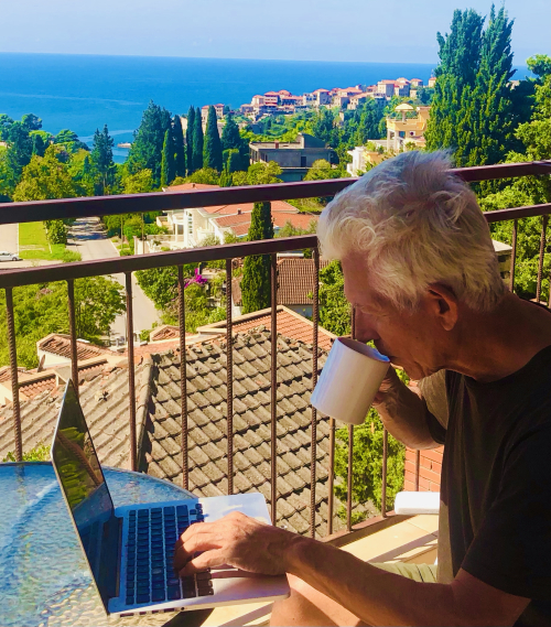 Heavenly Reyna Singing TwitchCon Music Box & with CEO Clancy! digital nomad parents watching from Montenegro beach view! Heavenly Reyna Singing TwitchCon Music Box & with CEO Clancy! digital nomad parents watching from Montenegro beach view!